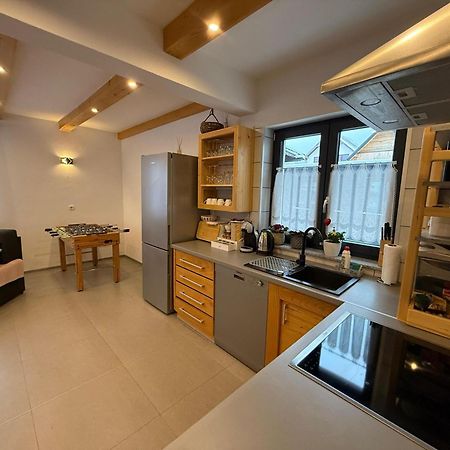 Plitvice Apis Villa โคเรนนิซา ภายนอก รูปภาพ