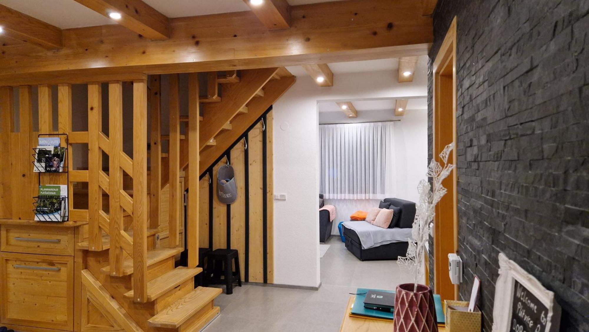 Plitvice Apis Villa โคเรนนิซา ภายนอก รูปภาพ